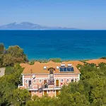 Kavos Psarou & Apartman