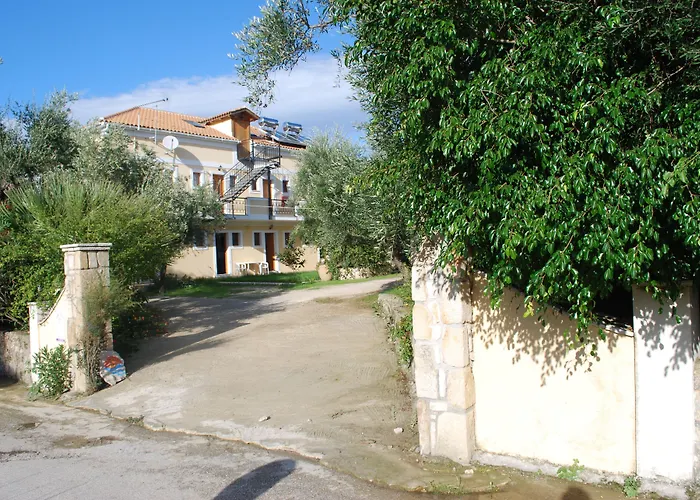 Kavos Psarou &