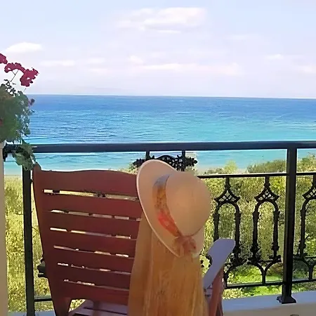 Daire Kavos Psarou & *