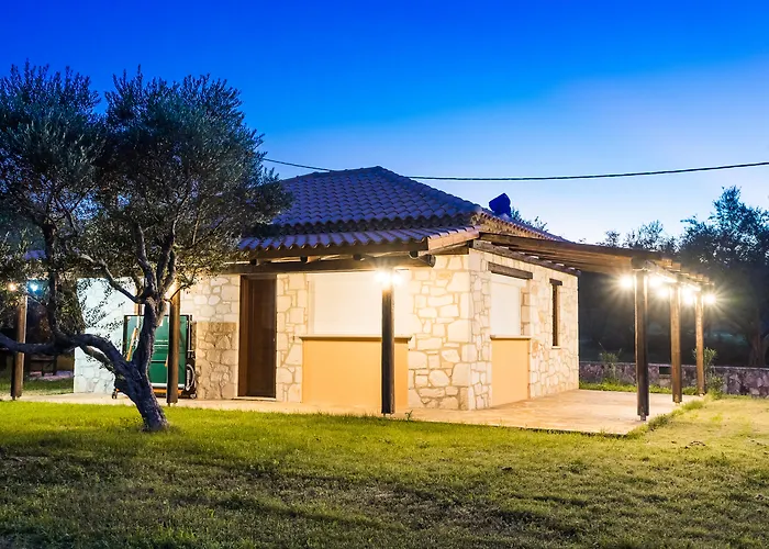 Kavos Psarou & Daire *