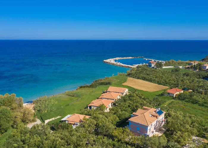 Kavos Psarou & Daire