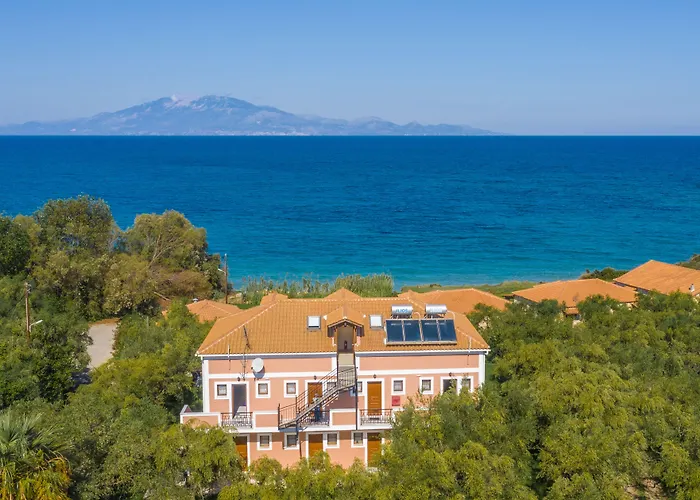 Kavos Psarou & Daire