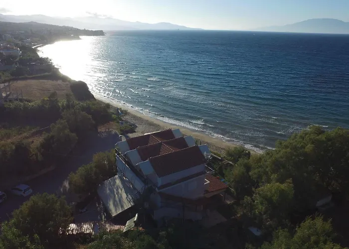 Kavos Psarou & Daire