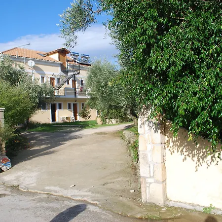 Kavos Psarou Studios&apartments