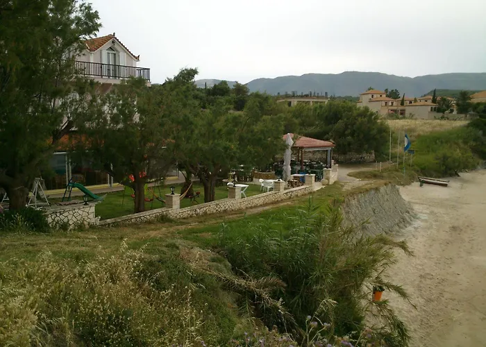 Apartament Kavos Psarou & *
